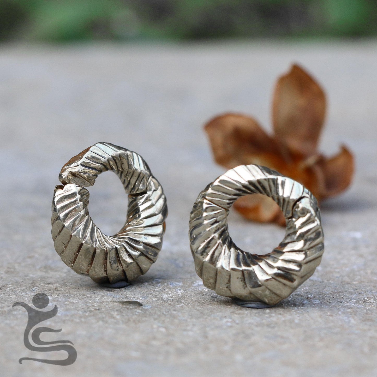 Clicker Ear Weights code ICW022