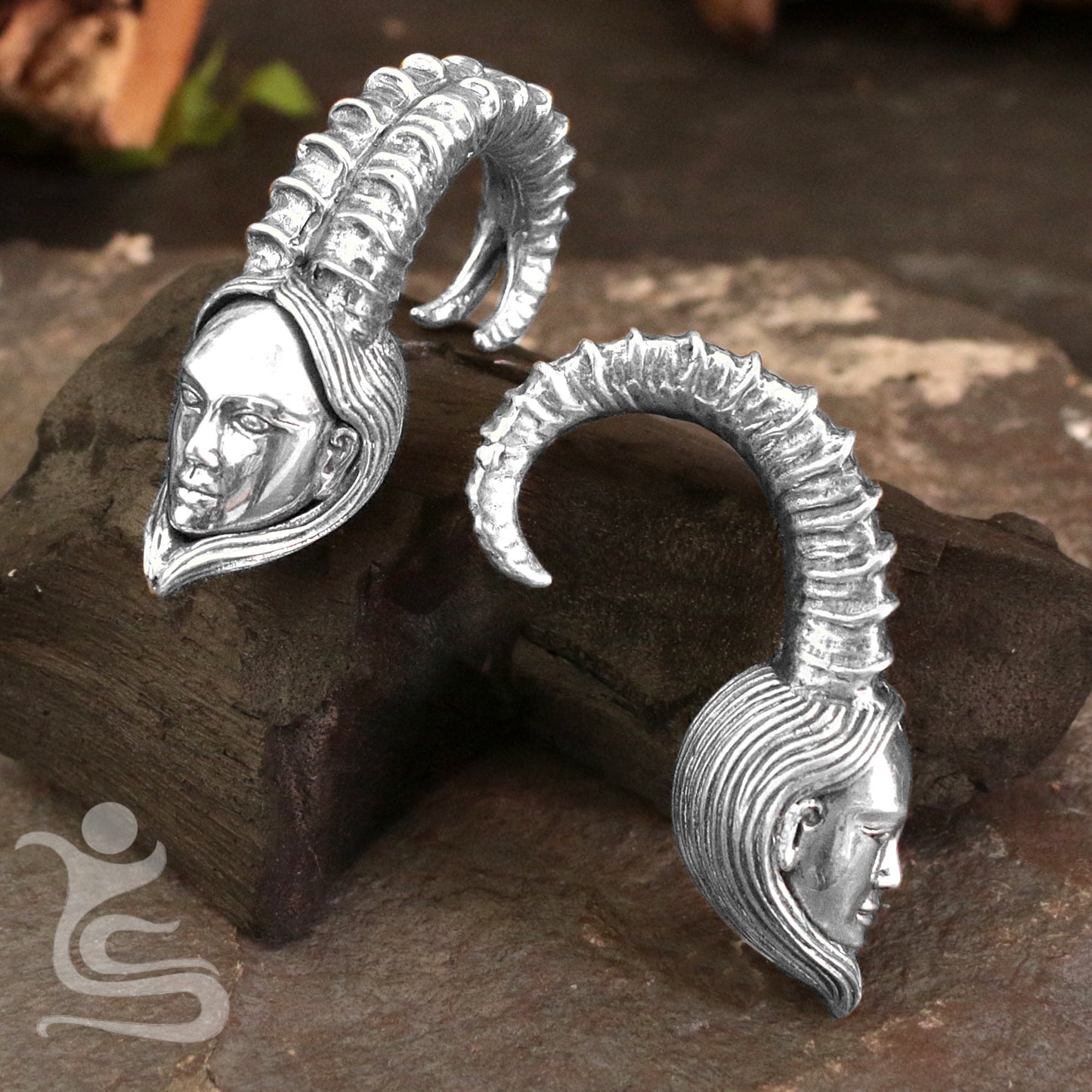 Earweights code IW 056