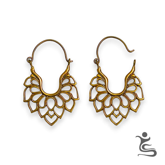 Brass Filigree Drop Earrings – Handcrafted Ethnic Leaf Design