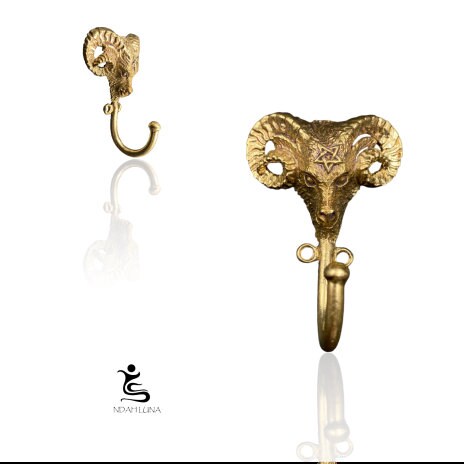 Intricate sculptured Brass Hook