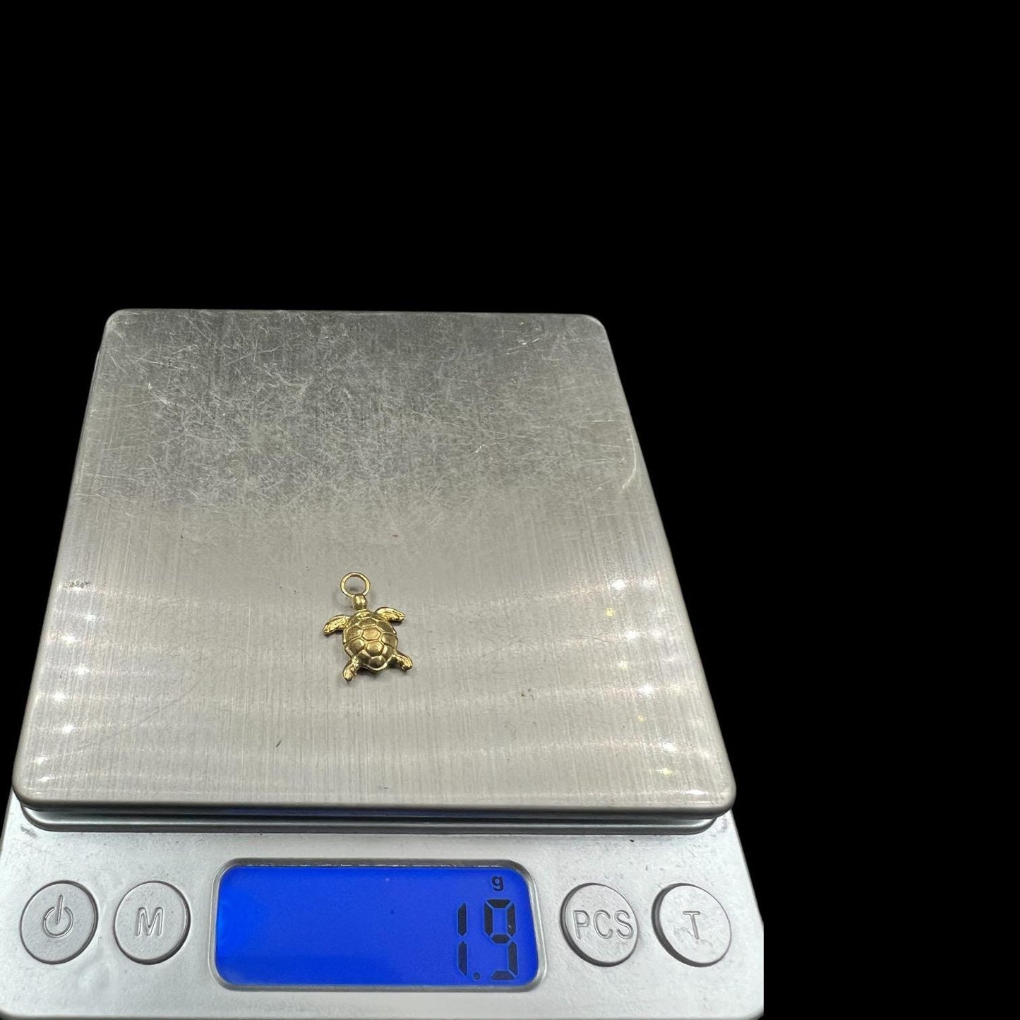 10 pcs brass charm turtles