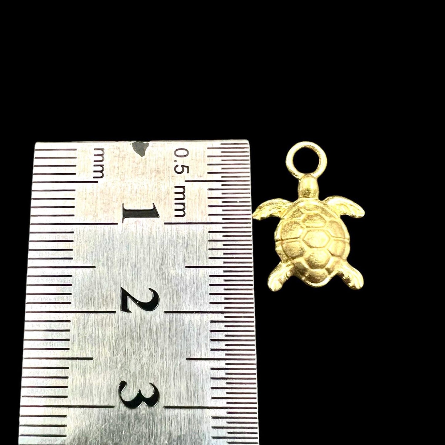 10 pcs brass charm turtles